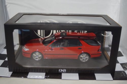 DNACollectiblesSAAB SPORTCOMBIAERORED:DNAResin