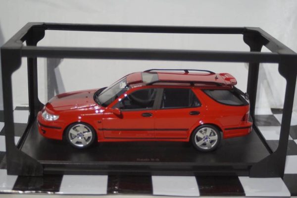 Dna collectibles saab 9-5 sportcombi aero red 1:18 dna000073 resin
