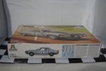 Dna collectibles saab 9-5 sportcombi aero red 1:18 dna000073 resin