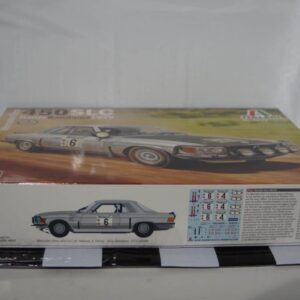 Dna collectibles saab 9-5 sportcombi aero red 1:18 dna000073 resin