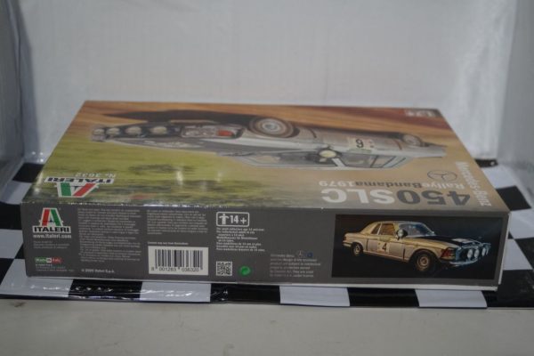 Dna collectibles saab 9-5 sportcombi aero red 1:18 dna000073 resin