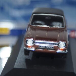 Vanguards volkswagen golf mk2 gti 16v va13606 1:43 scale