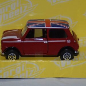 Corgi mini union jack 2005 london in 1:36 ty82248