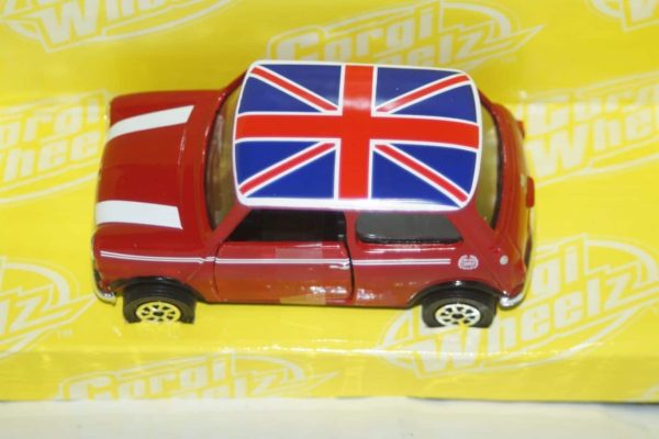 Corgi mini union jack 2005 london in 1:36 ty82248