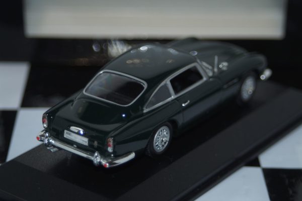 Minichamps aston martin db5 1964 green 1:43 400 137262