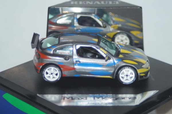 Spark porsche 935 bicycle speed record h.pescarolo 1:43 scale resin
