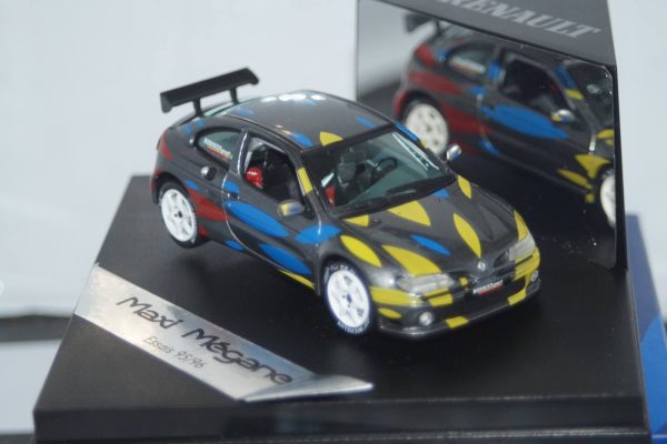 Spark porsche 935 bicycle speed record h.pescarolo 1:43 scale resin