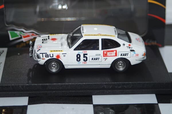 Trofeu ford escort mk2 rac rally 1980 1:43rd rr.uk 59