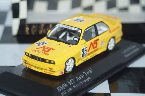 Onyx opel vectra stw 1997 thiim 1:43 scale xt065