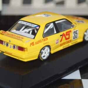 Onyx opel vectra stw 1997 thiim 1:43 scale xt065