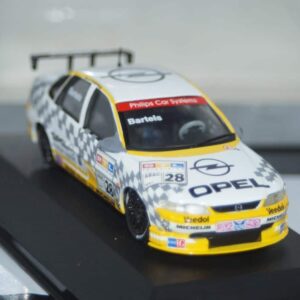 Onyx opel vectra stw 1997 m.bartels 1:43 scale xt071