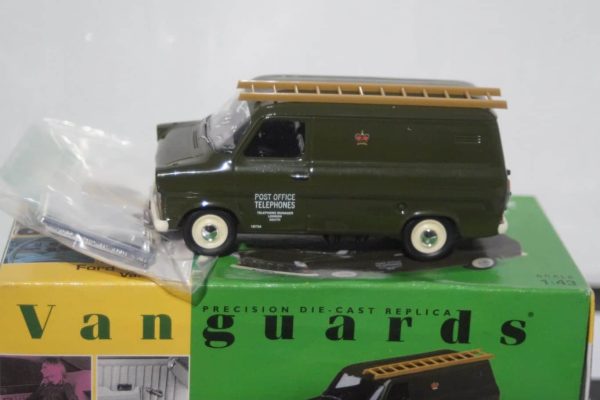 Vanguards austin mini van automobile association va14002 1:43 scale