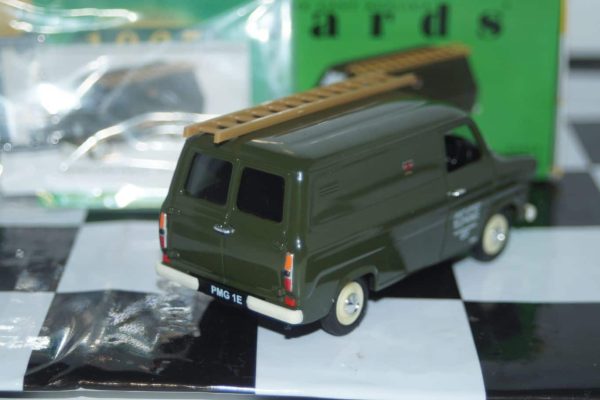 Vanguards austin mini van automobile association va14002 1:43 scale