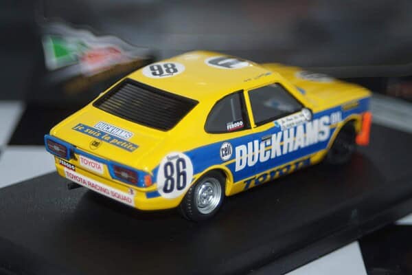 Subaru impreza rallye safari 1999 1:43rd scale rr.ke 06 trofeu