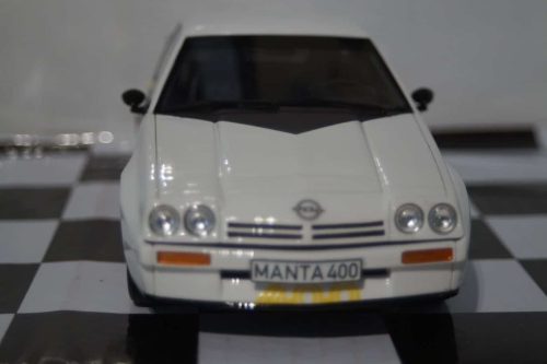 Otto opel manta b 400 white 1982 1:18 ot921