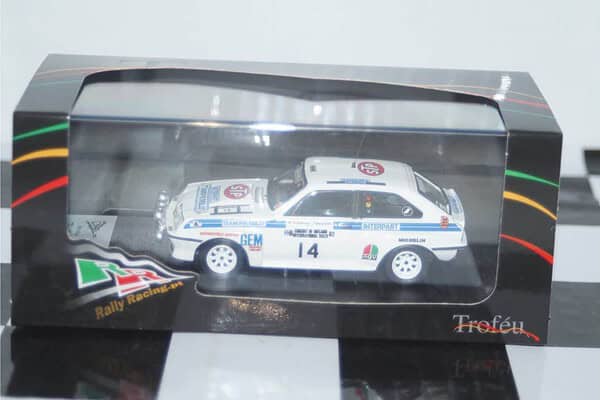 Vauxhall Chevette HSR Circuit of Ireland 1:43rd Scale RR.ir 03 TROFEU