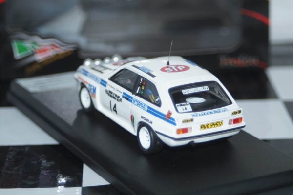 Vauxhall Chevette HSR Circuit of Ireland 1:43rd Scale RR.ir 03 TROFEU