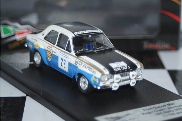 Vauxhall Chevette HSR Circuit of Ireland 1:43rd Scale RR.ir 03 TROFEU