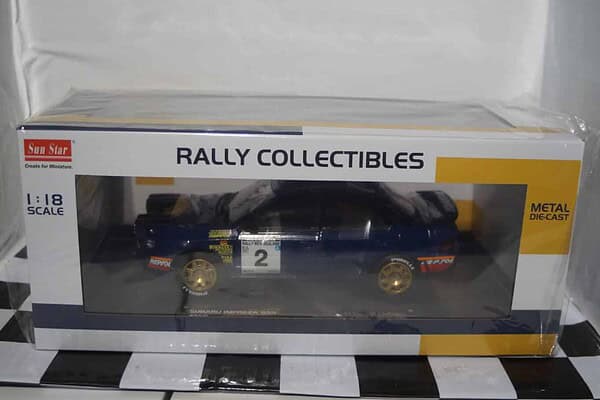 Sunstar ford escort rs turbo 1984 white 4963r 1:18 scale
