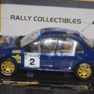 Sunstar ford escort rs turbo 1984 white 4963r 1:18 scale