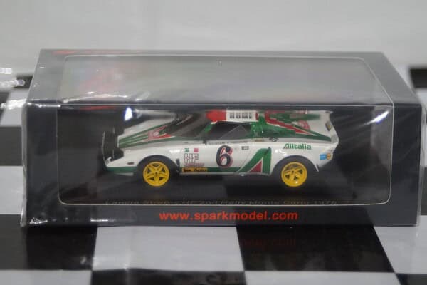 Spark porsche 917 lh 24h lemans 1971 larrousse 1:43 resin s1099