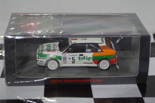 Spark lancia stratos hf monte carlo 1976 1:43 resin s9082