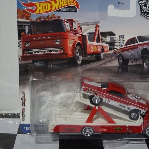 Hotwheels Car culture Ford C-800 65 Mercury Comet Cyclone 1:64