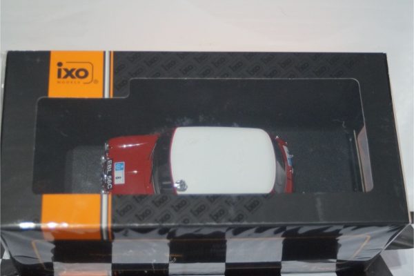 Ixo hyundai i20 coupe wrc winner monte carlo 2020 t.neuville 1:18
