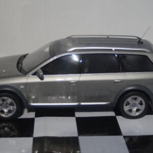 Otto peugeot 405 mi16 super tourismo l.aiello 1992 1:18 ot364