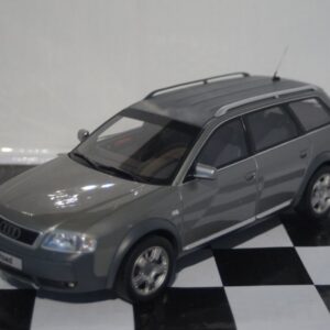 Otto peugeot 405 mi16 super tourismo l.aiello 1992 1:18 ot364