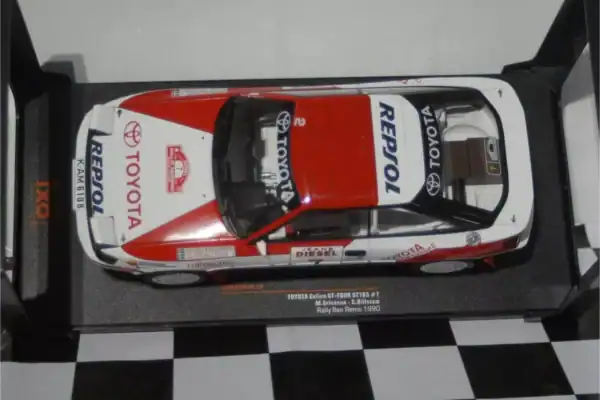 Ixo toyota celica gt-four st165 rally san remo 1990 m.ericsson 1:18 18rmc069b.20