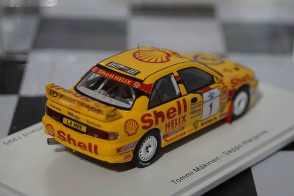 Spark mitsubishi lancer evolution rally finland 1995 1:43 resin s6502