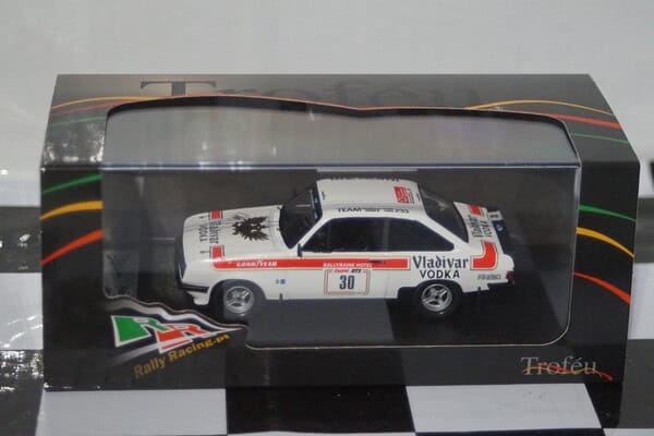 Spark mitsubishi lancer evolution rally finland 1995 1:43 resin s6502