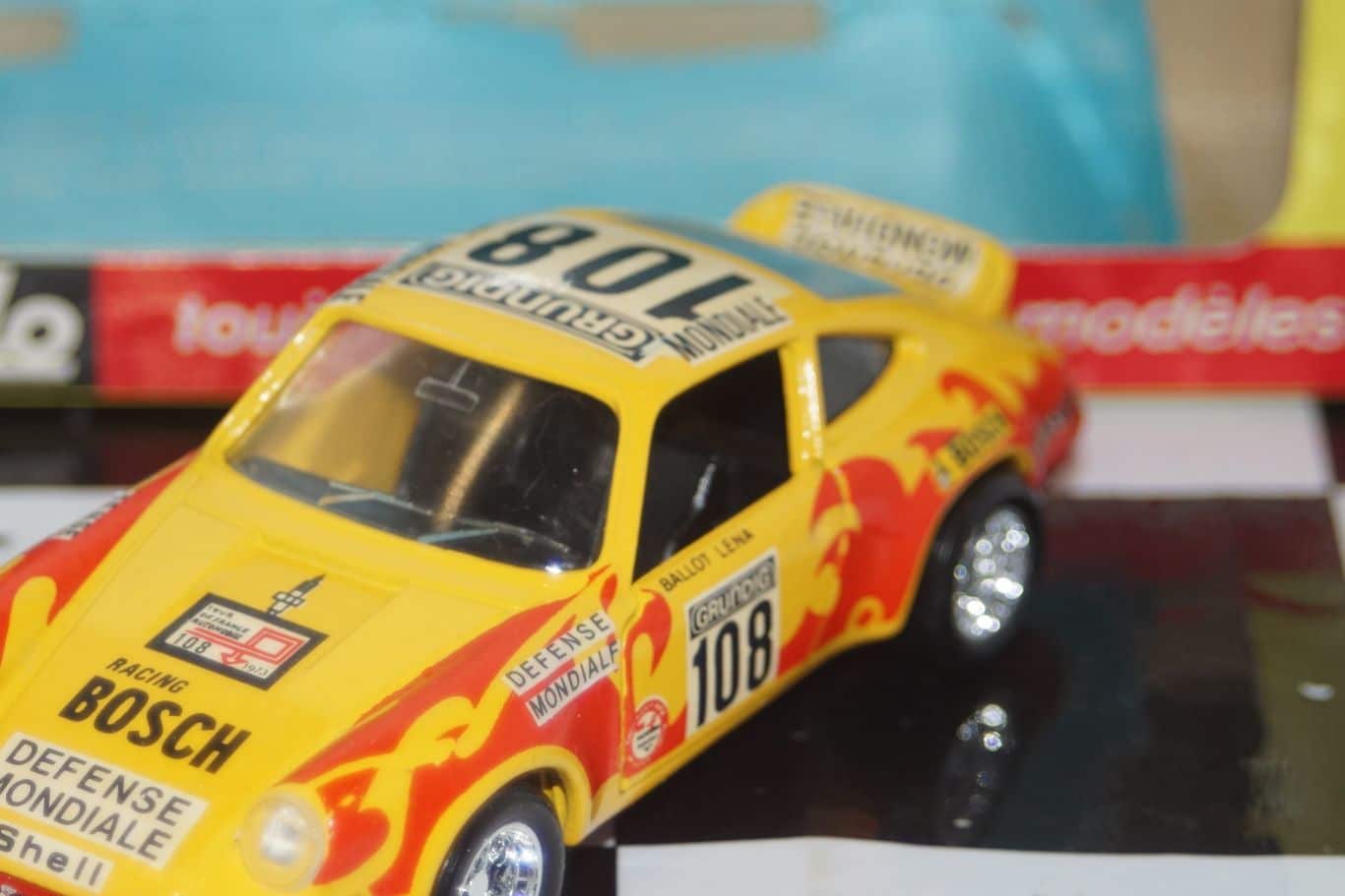 Porsche 911 Carrera RS Gr.3 Rossier Le Mans 1975 #77 Sabine/Dagoreau/Aeschlimann Carrara special