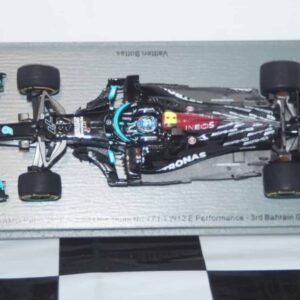 Spark mercedes-amg f1 w12 e-performance bahrain gp 2021 1:43 resin s7661