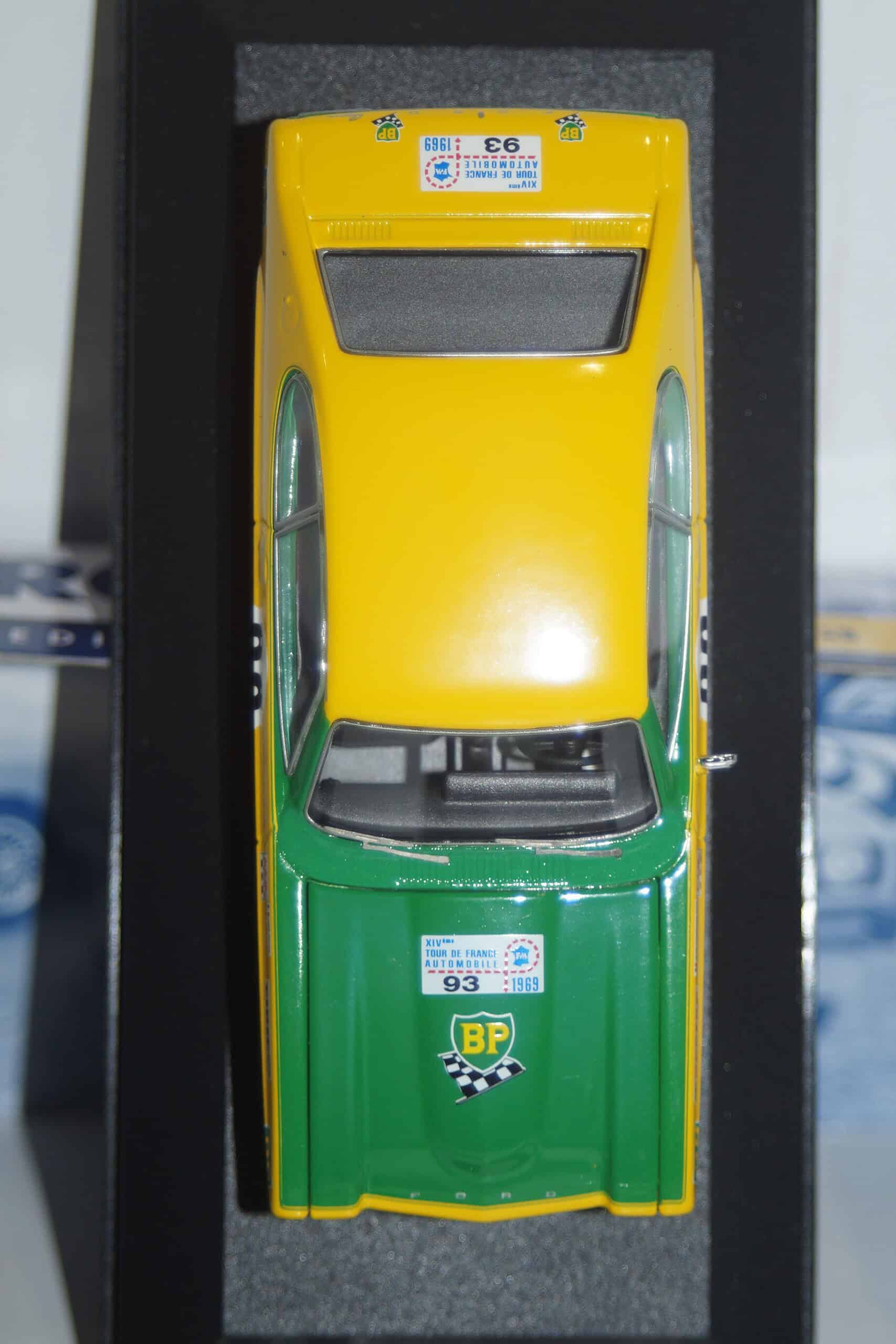 Vanguards ford capri 2300gt mk1 tour de france 1969 va13312 1:43 scale