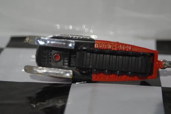 Majorette moto-neige with trailer car 1970 snow mobile in 1:50 nr249