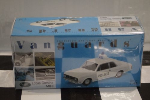 VanguardsFordLotusCortinaMkPoliceHampshireConstabularyVA:Scale