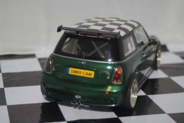 Kyosho Mini BMW Cooper S John Cooper Challenge Green 08557G 1:18