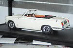 Cult scale models triumph vitesse mk2 dhc rhd 1:18 cml068-1
