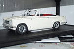 Cult scale models triumph vitesse mk2 dhc rhd 1:18 cml068-1