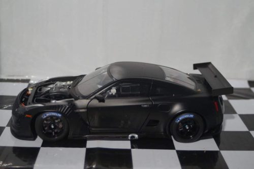 Nissan gt-r fia gt1 world championship 2010 1:18 diecast autoart 81077