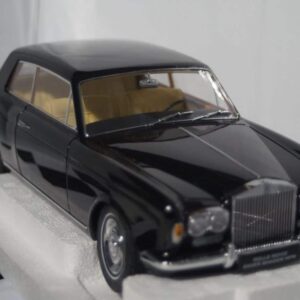 Paragon models rolls royce silver shadow 1:18 diecast pa-98202
