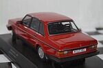 Minichamps Volvo 240 GL 1986 Red in 1:18 155 171401