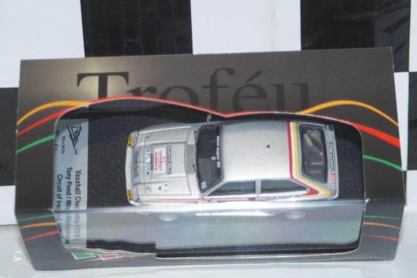 Trofeu toyota corolla levin 1000 lakes rally 1977 m.saaristo 1:43rd rr.fi 14