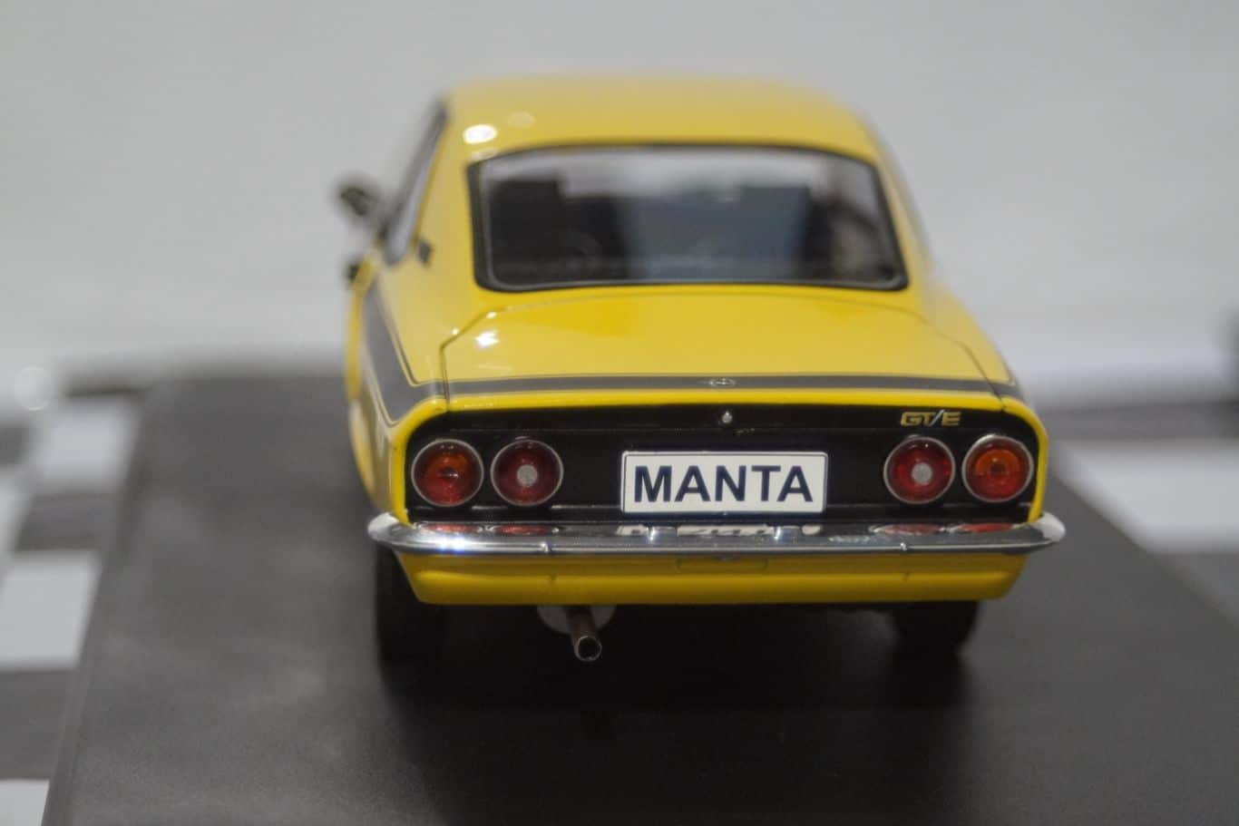 Whitebox Opel Diplomat A Coupe Silver 1:24 WB124082-O