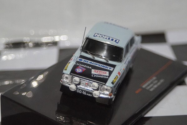 IxoMoskvitchLakesRallyS.Brundza:DiecastRAC