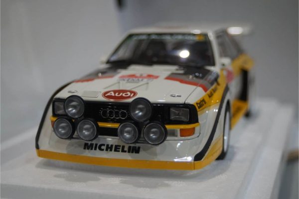 Autoart audi quattro s1 rally sanremo with figure and case 1:18 diecast 88503