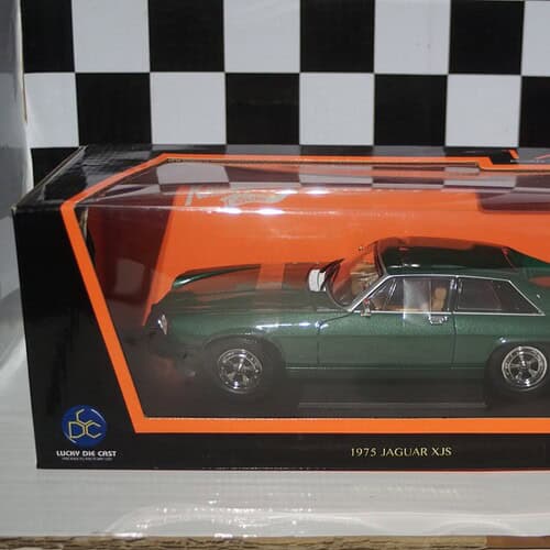 Road Signature Jaguar XJS Green 2 Door LDC92658 1:18 Scale