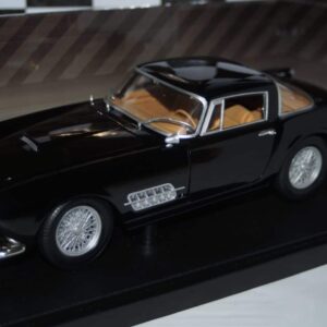 Road Signature Jaguar XJS Green 2 Door LDC92658 1:18 Scale